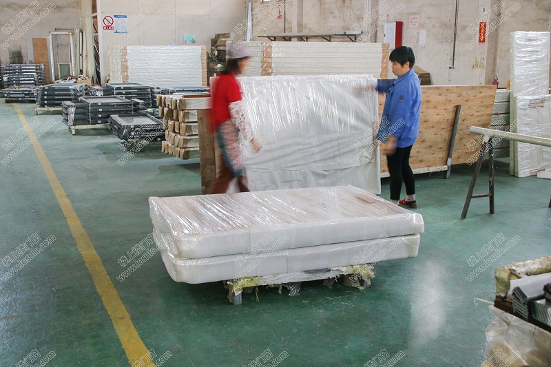 鋁合金門(mén)窗10大品牌廠家該如何在門(mén)窗市場(chǎng)中占據(jù)有利的市場(chǎng)地位？